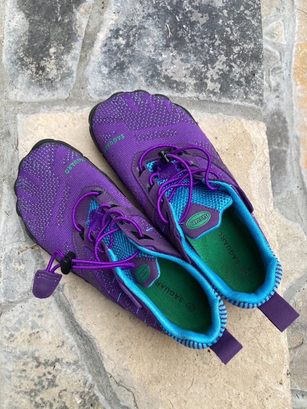 NWOT Saguaro Barefoot Shoes (women's size 8.5), Purple